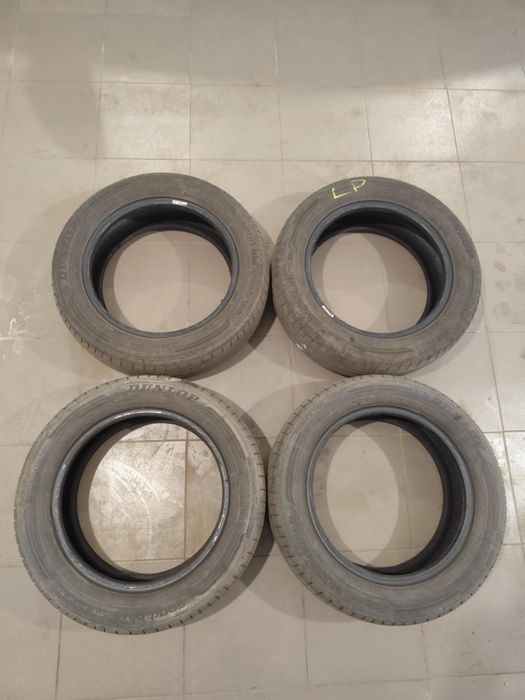 Komplet opon letnich Dunlop 185/60 R15