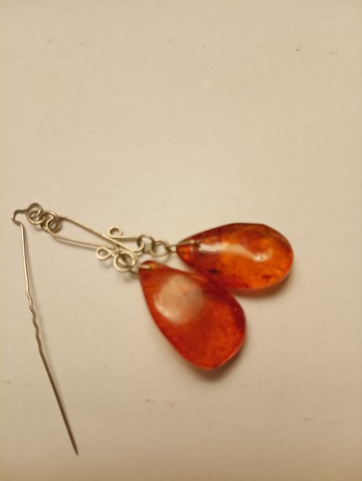 Ювелирные изделия из янтаря