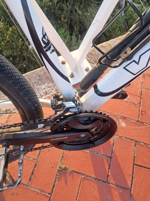 Bicicleta de BTT Esmaltina WDR Race Roda 26