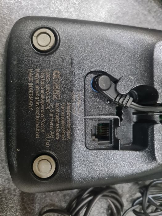 Telefon analogowy bezprzewodowy  Gigaset AL28H