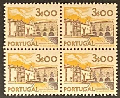 Quadra de selos novos de 3$00 - Paísagens e Monumentos - 1976