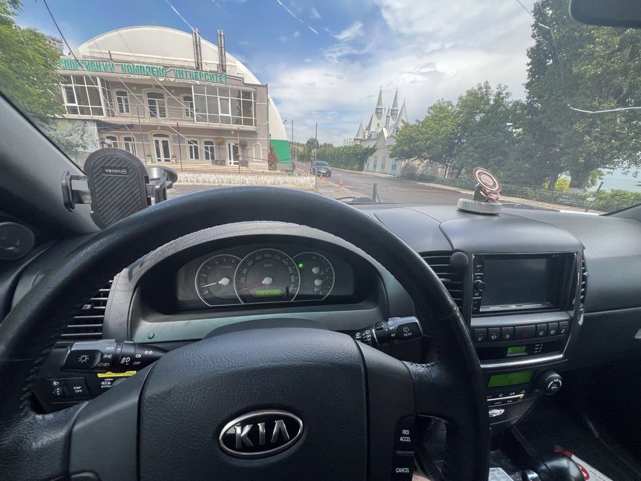 Продам Kia Sorento ресталинг