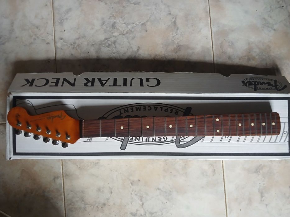 Braço licenciado pela Fender fabricado no Japão modelo classic 60's no