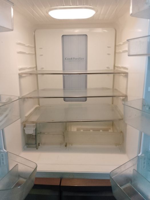 Холодильник TOSHIBA