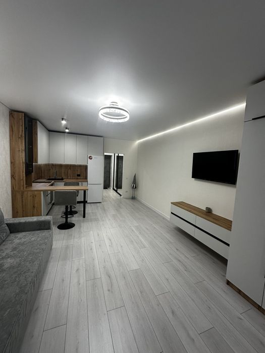 Продаж 1 кім кв ЖК Домашній