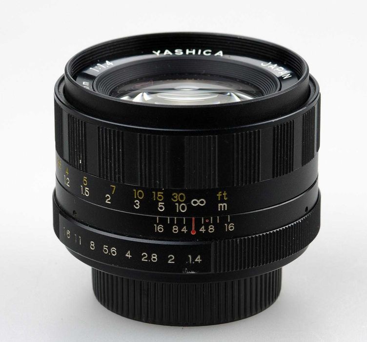 Yashinon-DS 50mm f1.4 – якісна світлосильна різьбова п’ятидесятка m42
