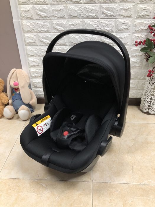 Автокрісло Britax Römer Baby-Safe Core Група 0+ (0-13 кг) автокресло