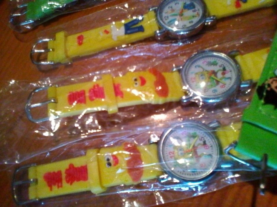 Ben 10 / SpongeBob / The Simpsons / Super Mario Watches64738227735553124