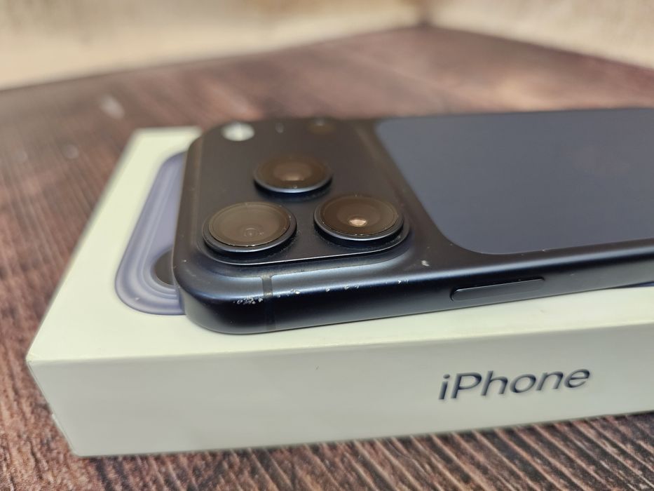 Смартфон Apple iPhone 17 Pro 256Gb Deep Blue 100%, гарантія, 83 цикли