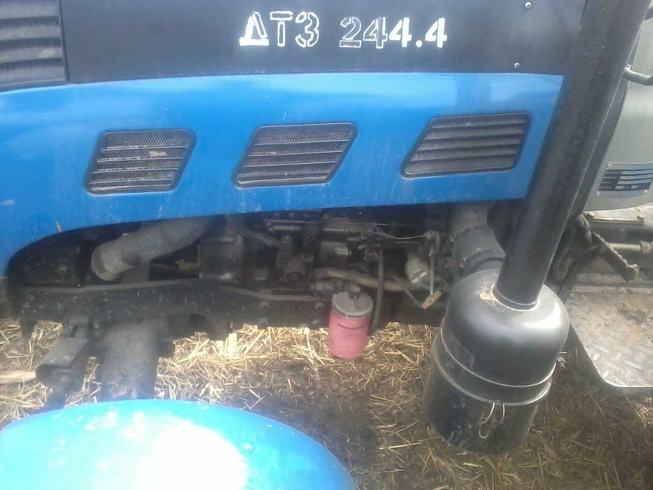 Трактор ДТЗ 244.4