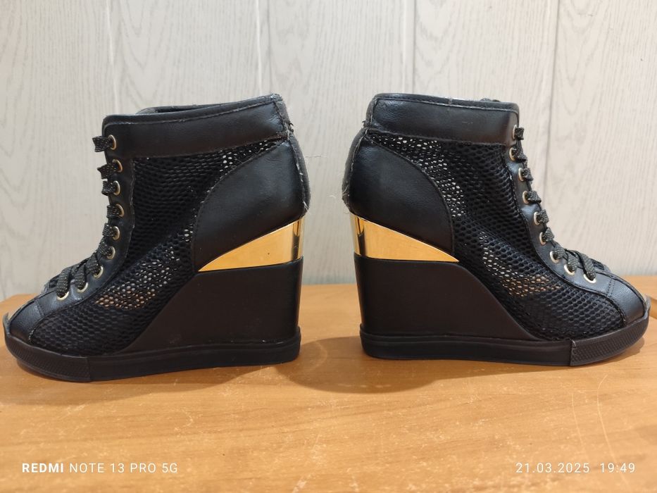 Sneakersy na koturnie botki na koturnie