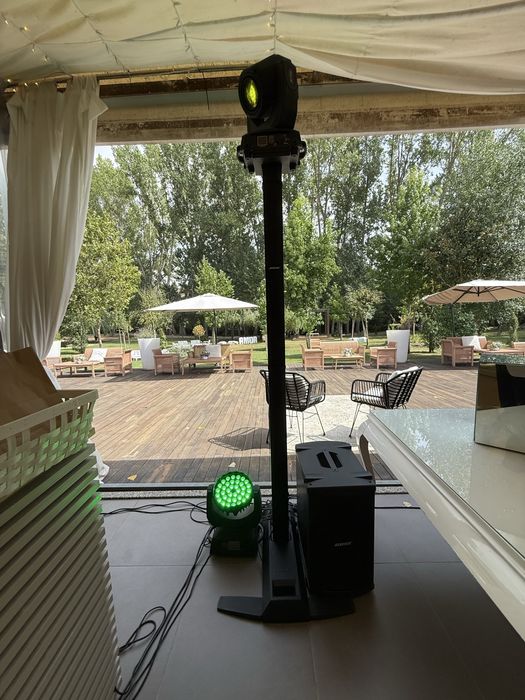 Vendo 2 Sistemas de Som Bose L1 Model II (com B1 Bass Module)