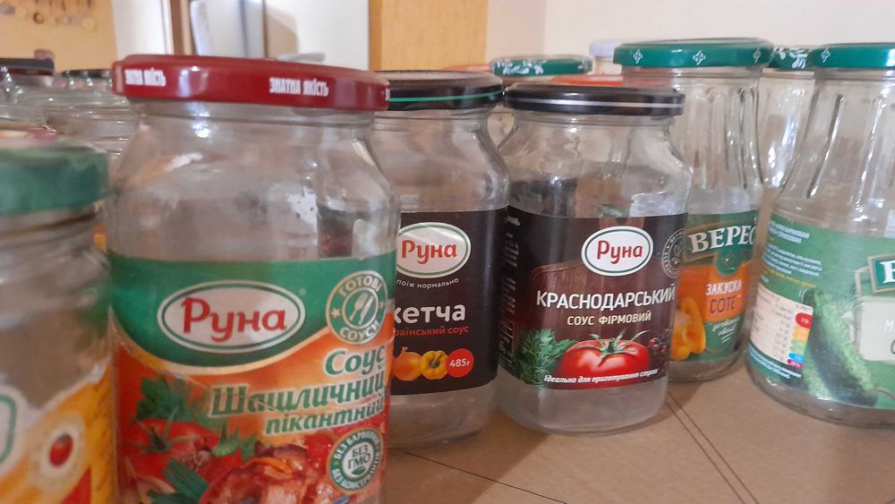 Банки (0.5л ;1л,3 л,2л, 1,5л)
