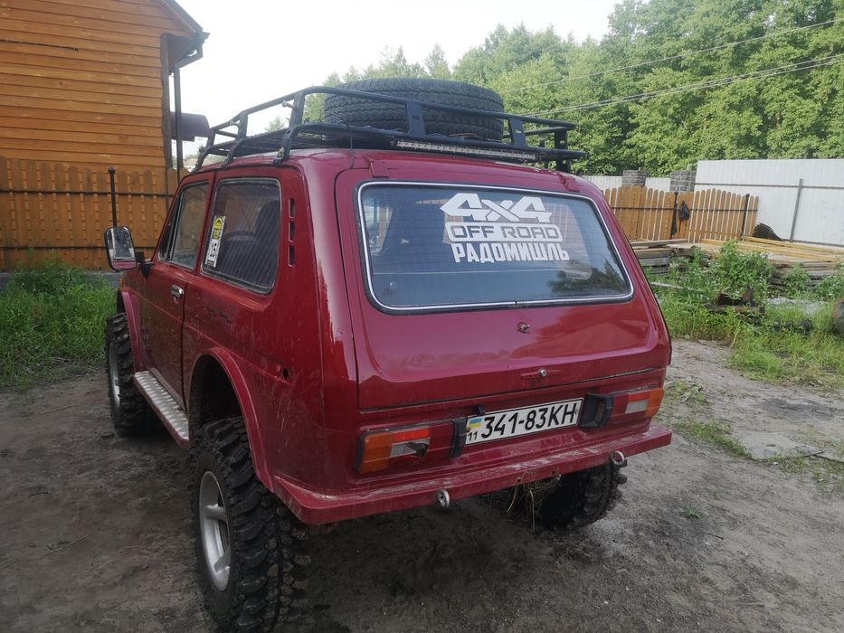 Авто Ваз 2121 нива