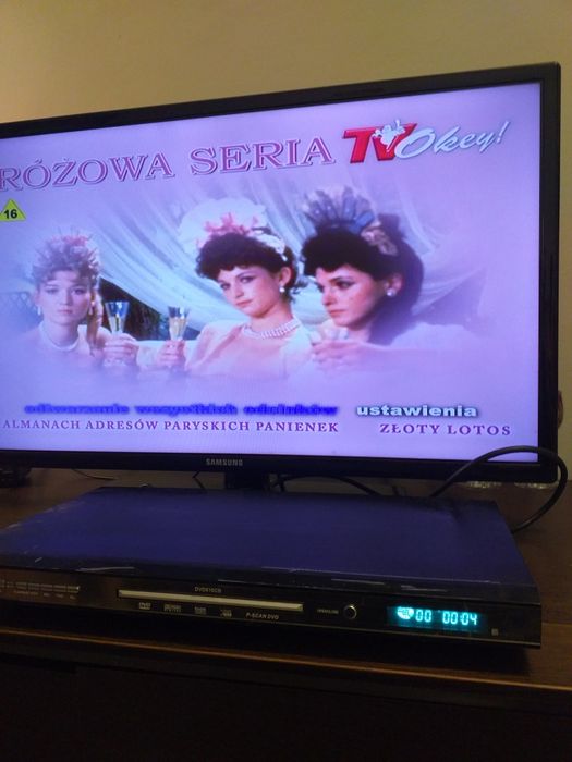 DVD Redstar z kolekcją filmów.