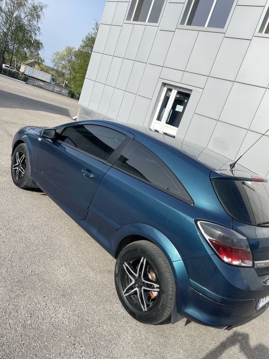 Opel Astra GTC 2007