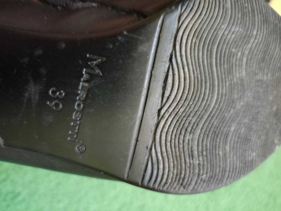 Жіночі чорні демісезонні ботинки, полусапожки