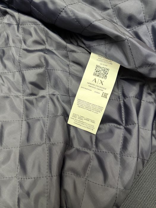 Продаю новую мужскую куртку ARMANI