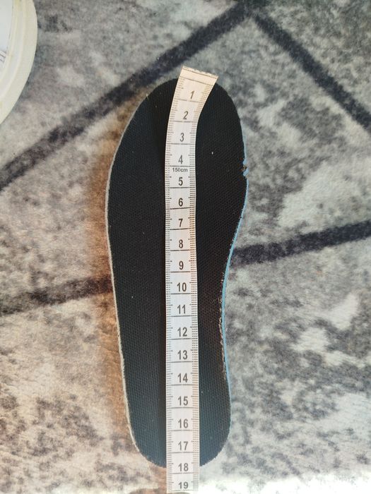 Детские кросовки Adidas 28р