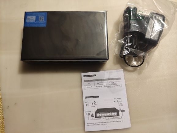 Гігабітний комутатор/світч 8 портів локальне/хмарне управління POE