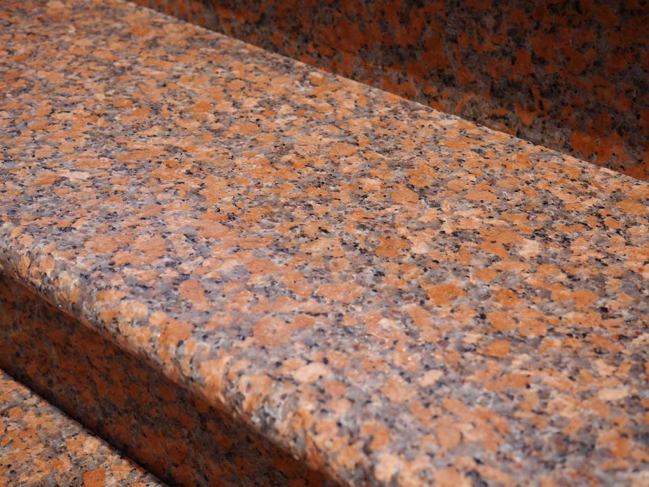 Płyta granitowa płomieniowana G562 Czerwony Klon 60x60x2cm