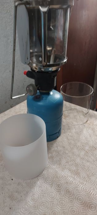 Candeeiro a gás portátil