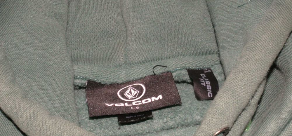 Sweater Volcom Verde L - Pouco usado