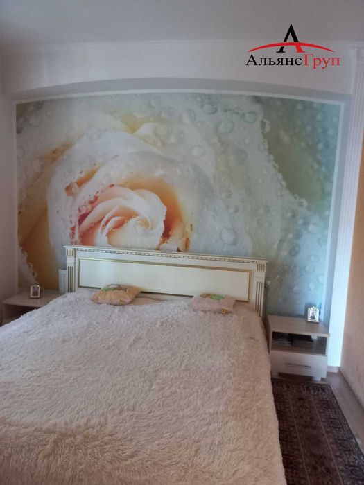 Продаж великого, сучасного будинку.