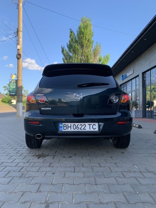 Продам Мазда  3 автомат 1.6