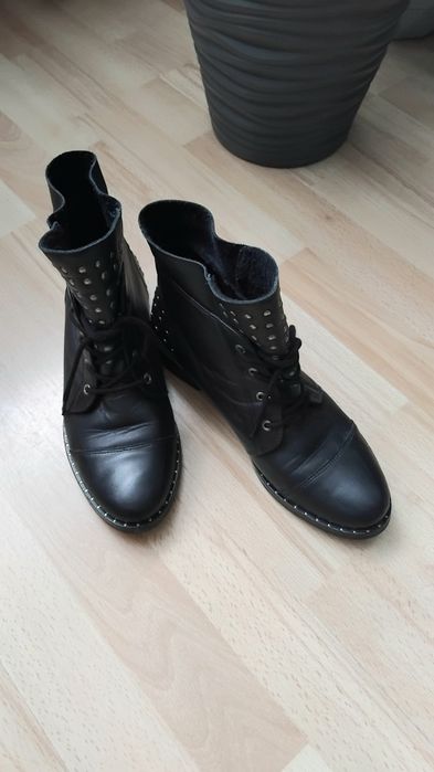 Skórzane botki workery.