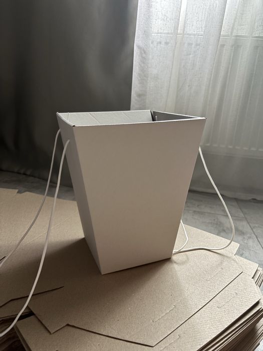 Коробка-трапеція для квітів набір 48 шт