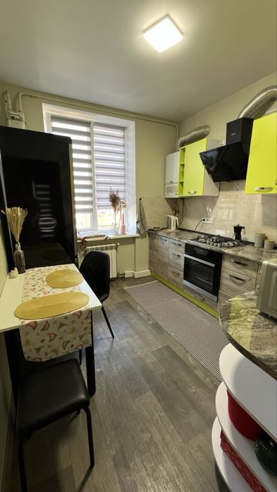 3-кімнатна квартира у Луцьку