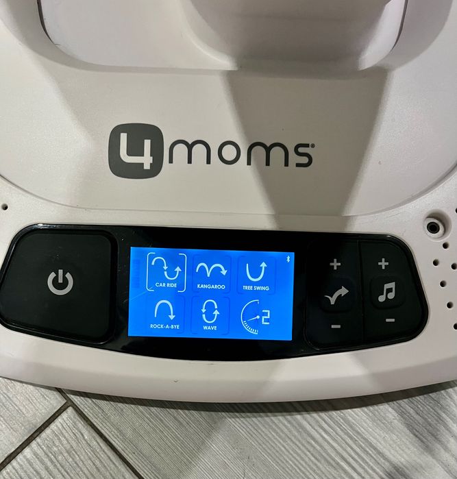 Espreguiçadeira elétrica Mamaroo 4 moms