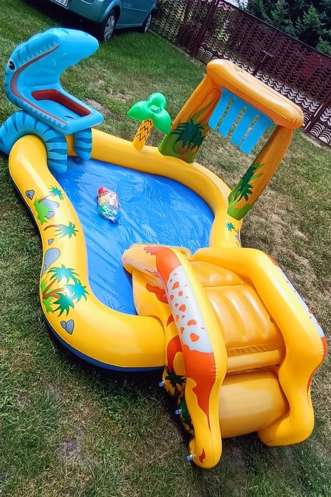 Basen ogrodowy, dziecięcy.