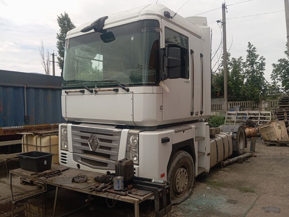 Продам Рено Магнум DXI 460 Evro 5 по запчастям  2008 года