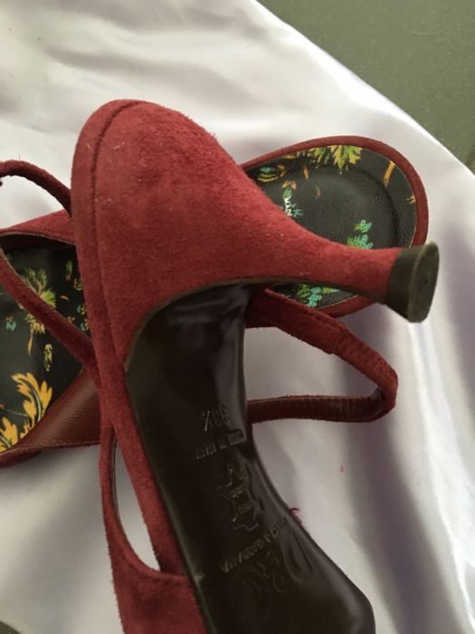 Dolce.Gabana 38 1/2   vintage