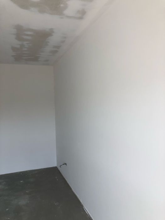 Szpachlowanie i malowanie natryskowe