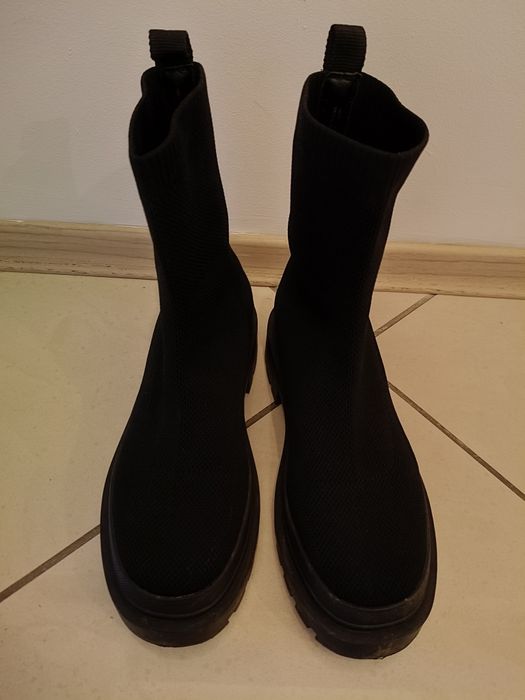 Buty botki Reserved czarne rozm. 37