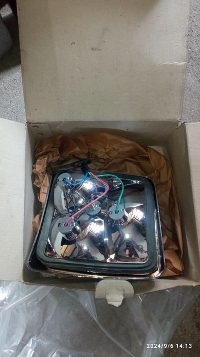 Farolins traseiros de Peogeot 304 Cabriolet