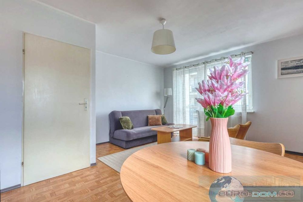 2-pokojowe mieszkanie NA WYNAJEM | 49 m² | UL. Znanieckiego | OSOBNA kuchnia| BALKON | pomieszczenie gospodarcze