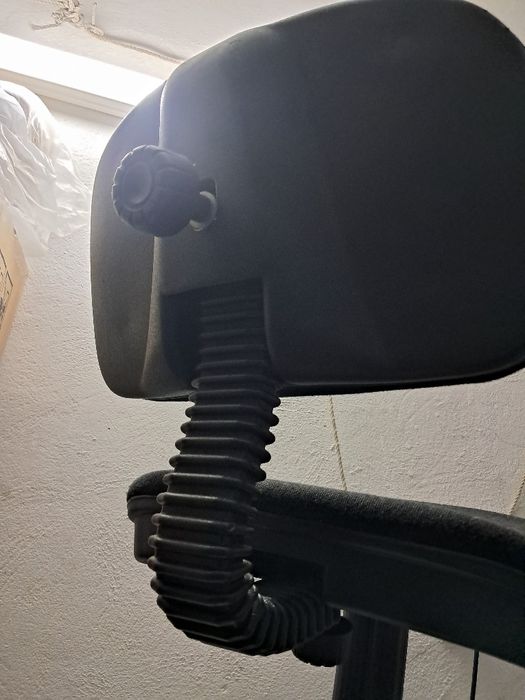 40€ Vendo cadeira de secretária