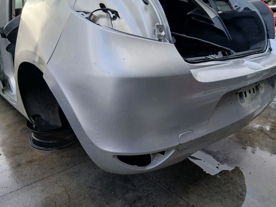 Pára-choques trás RENAULT Clio III (BR0/1, CR0/1)