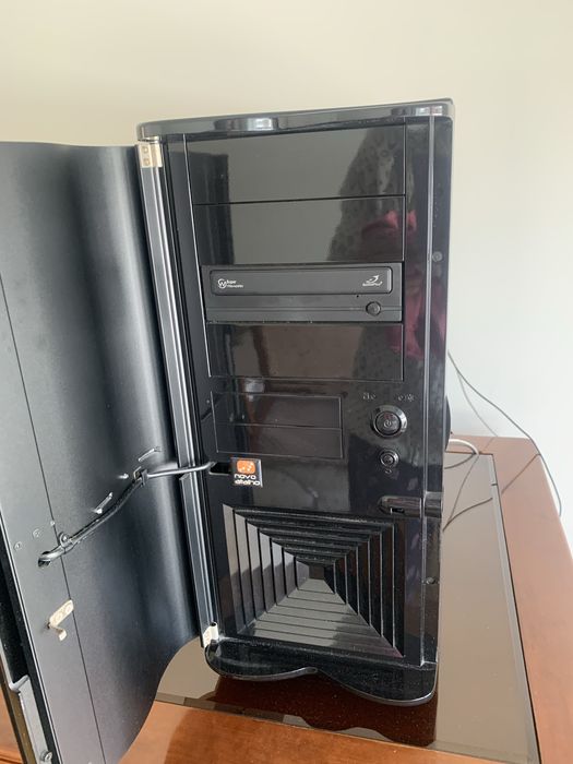 Pc + Monitor Samsung SyncMaster + rato e teclado logitech cordless w