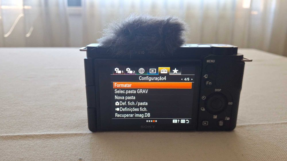 Câmara SONY ZV E 10 + Lentes e Acessórios