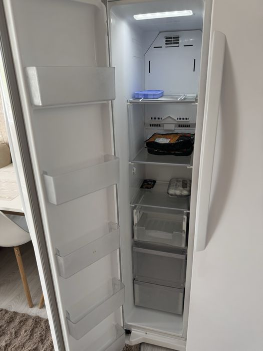 Холодильник LG Side by Side GC-B207GVQV, білий, інверторний