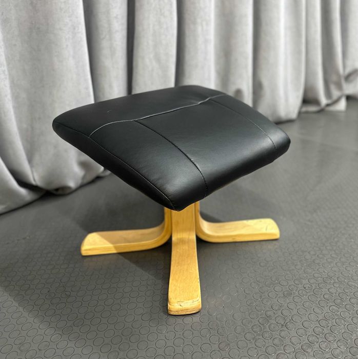 Чорний шкіряний пуфик/пуф/пуфик/шкіряні меблі/дивани/крісла з Європи