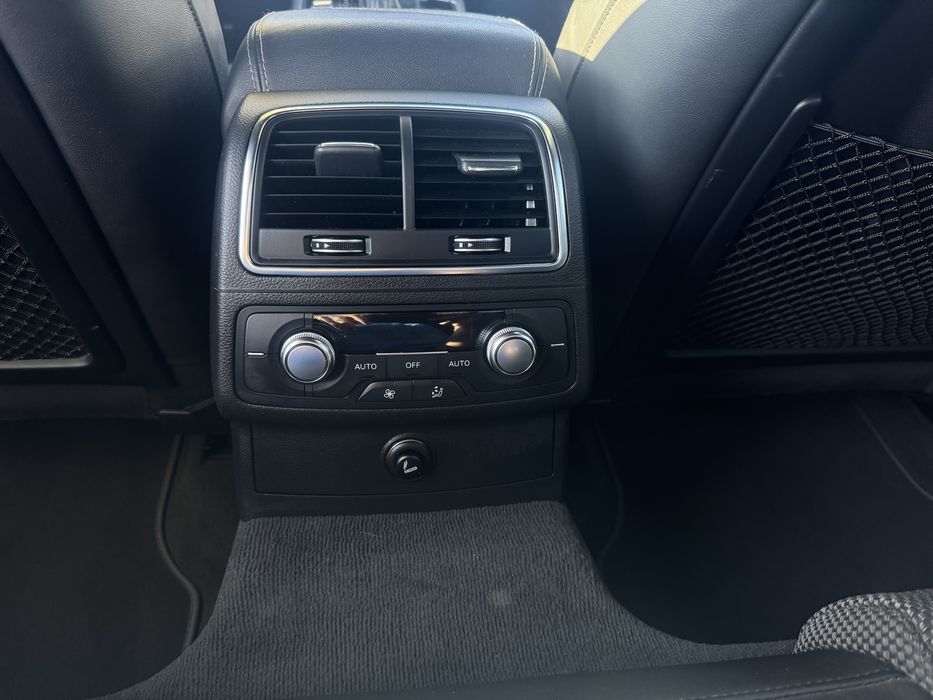 Carro Audi A6 Como novo