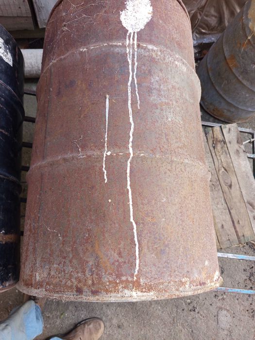 продам бочку 200 л