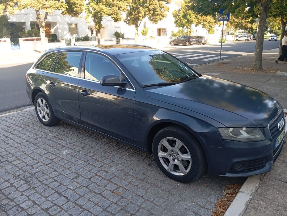 Audi A4 b8 2.0TDI 2008