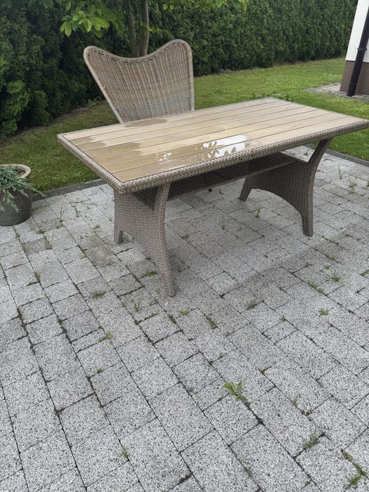 Stolik technorattanowy